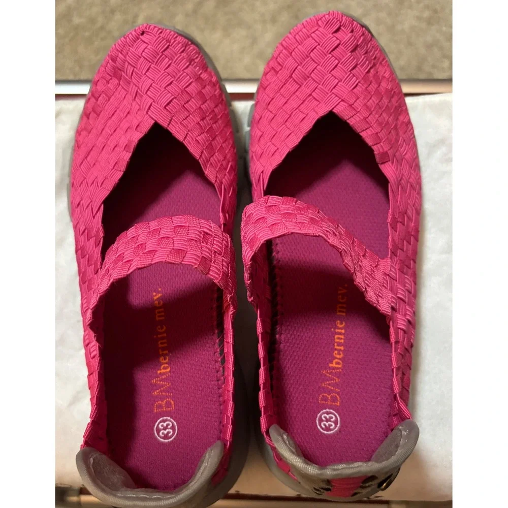 Bernie Mev Catwalk Mary Jane girls Euro 33 US 2 Pink Woven Elastic Flats Shoes